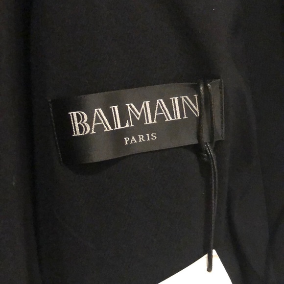 Balmain - Picture 3 of 8